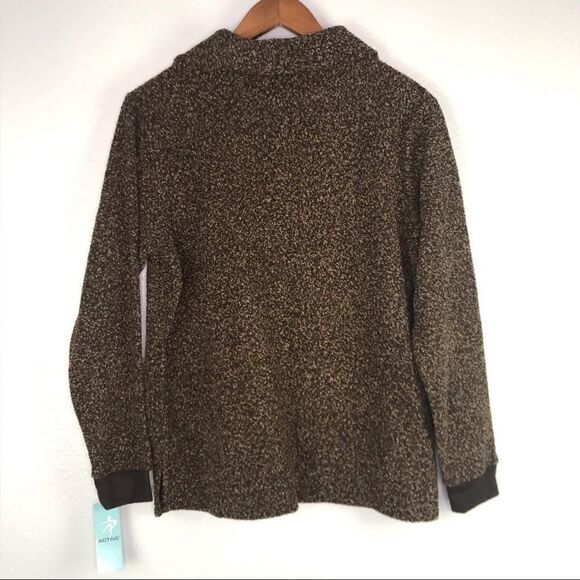 Active Women’s Jacket  - Picture 2 of 3